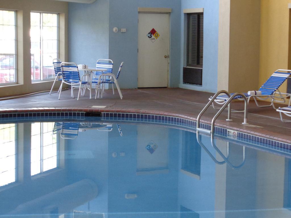Americinn By Wyndham Johnston Des Moines Urbandale Kültér fotó