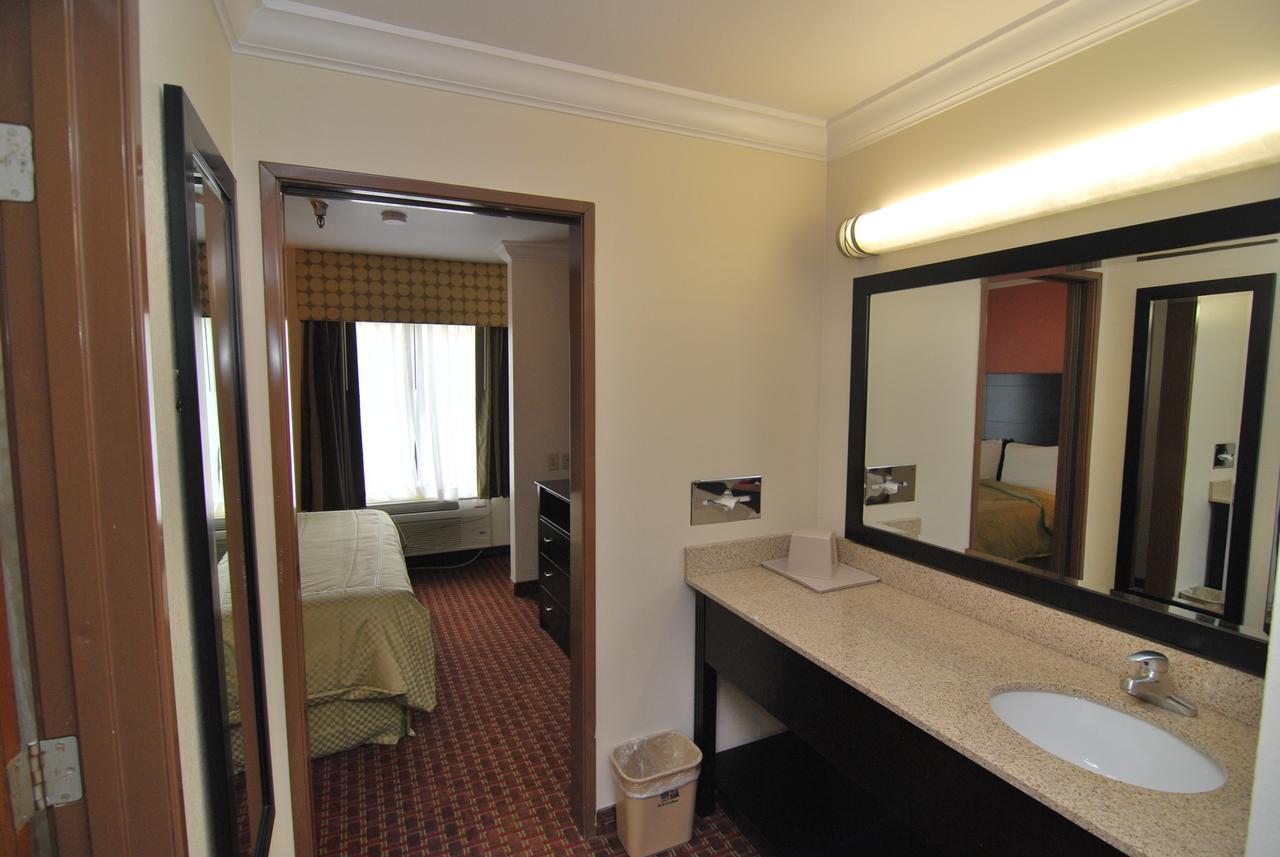 Americinn By Wyndham Johnston Des Moines Urbandale Kültér fotó