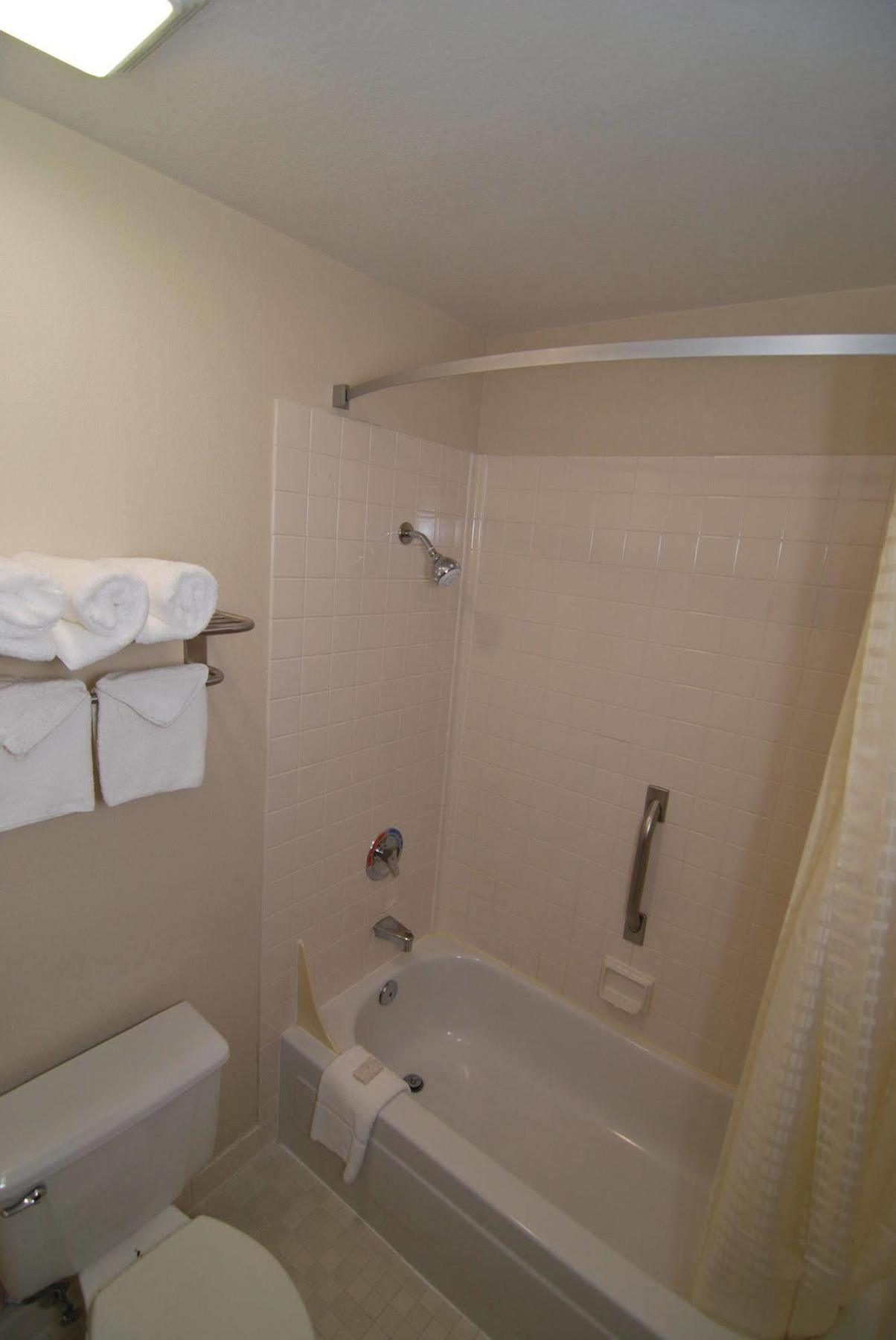 Americinn By Wyndham Johnston Des Moines Urbandale Kültér fotó