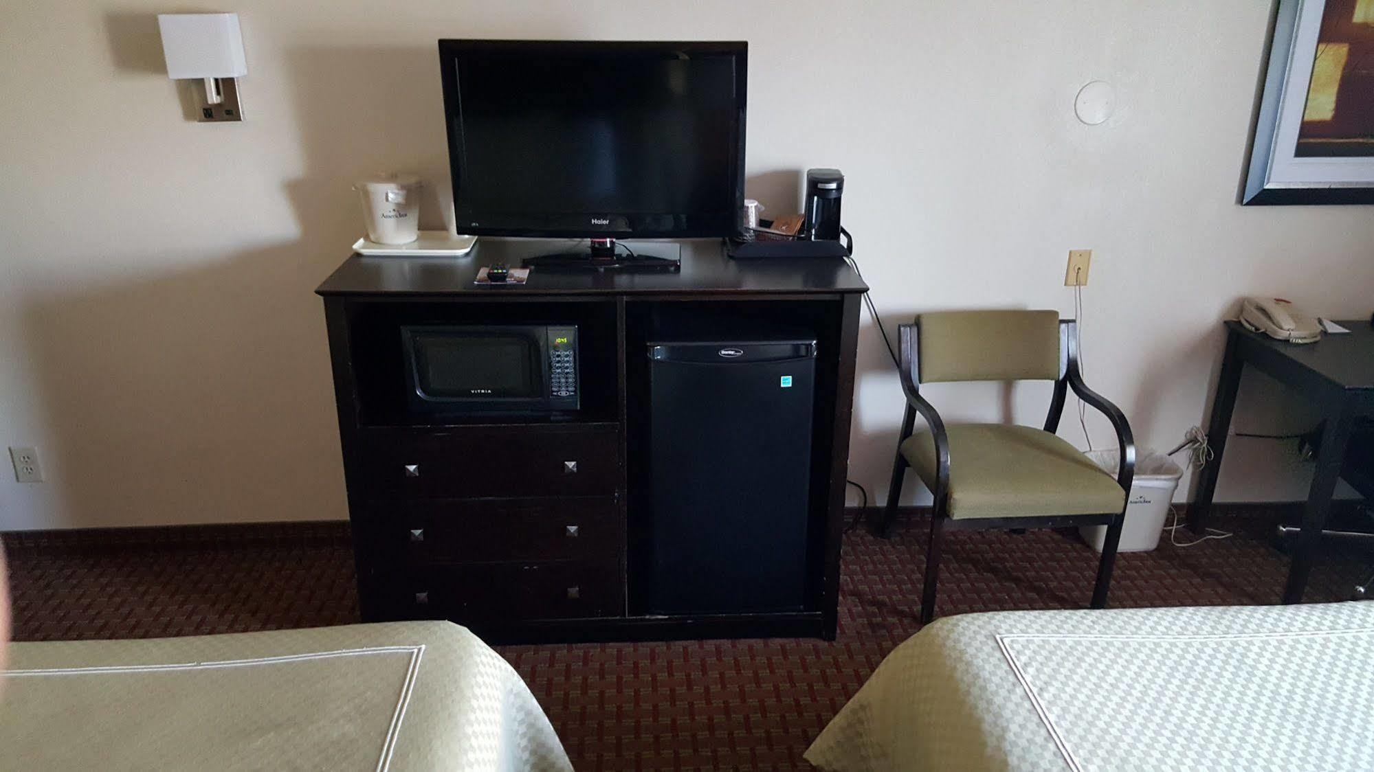 Americinn By Wyndham Johnston Des Moines Urbandale Kültér fotó